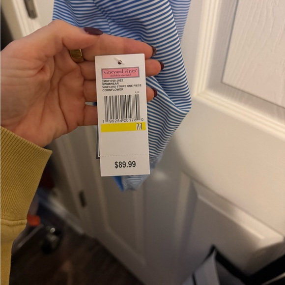 NWT Vineyard Vines Light Blue One-Piece Swimsuit in Cornflower - Picture 6 of 6